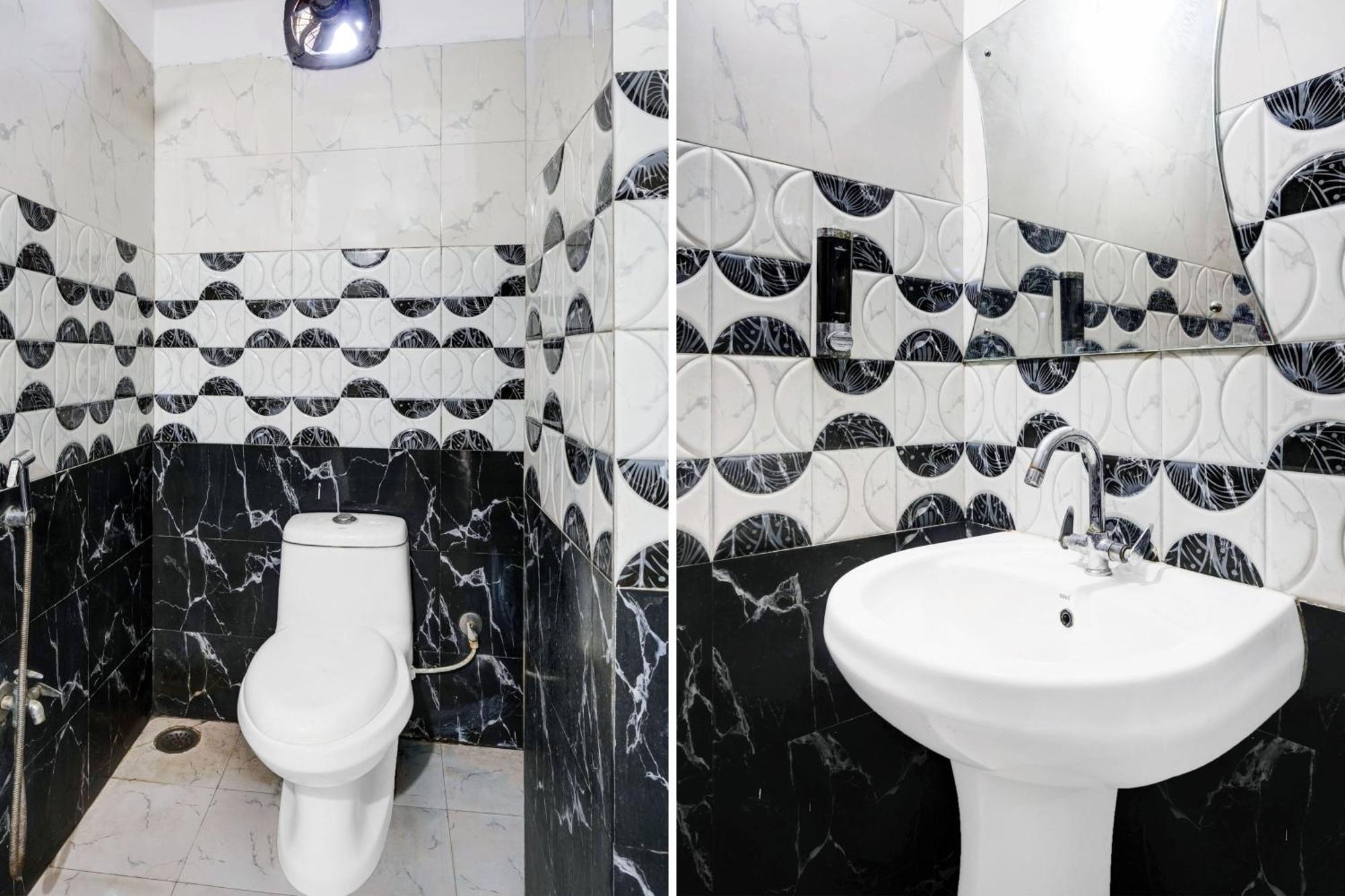 Super Hotel O Noonmati Guwahati Formerly Hotel Sundari المظهر الخارجي الصورة