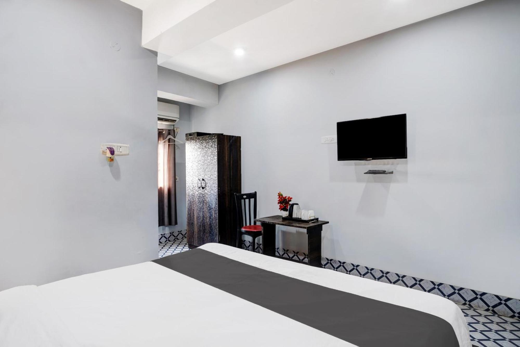 Super Hotel O Noonmati Guwahati Formerly Hotel Sundari المظهر الخارجي الصورة